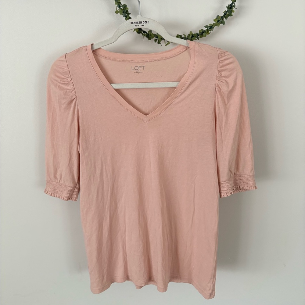 LOFT Blush Short Sleeve V-Neck Top
